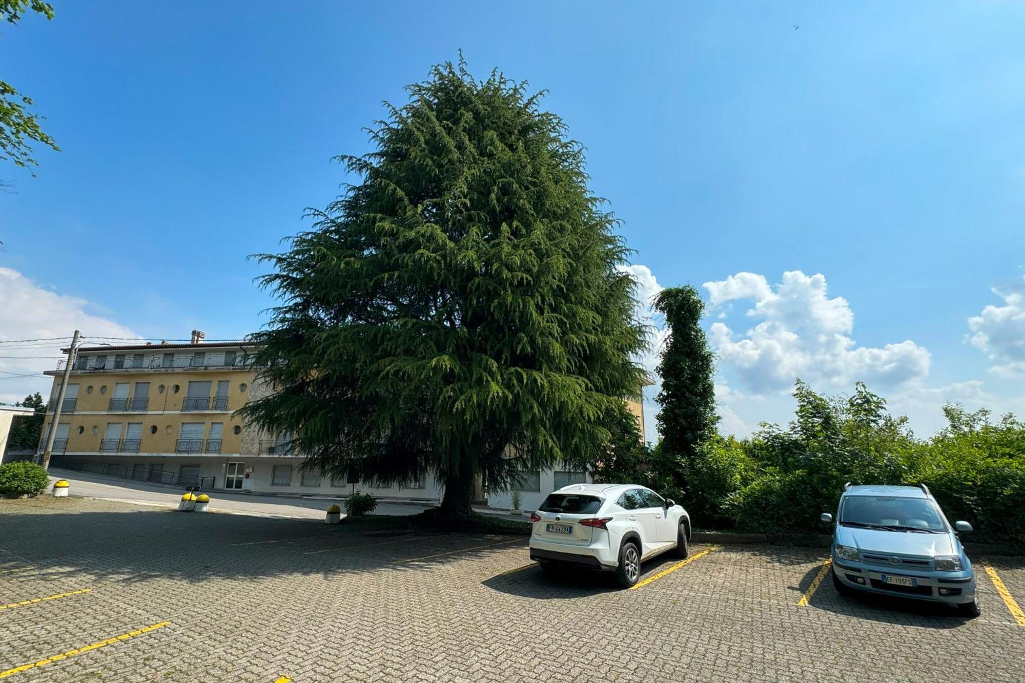 Appartamento Alberti Con Vista Lago Madonna Del Sasso Kültér fotó